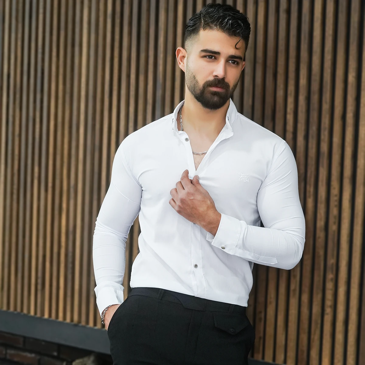 پیراهن مردانه سفید مدل VQ